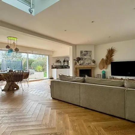 Lorenssia Entre Paris Et Avec Jacuzzi Villa Lesigny (Seine-et-Marne)