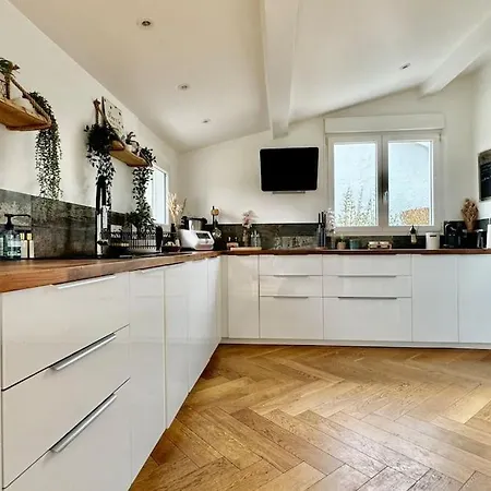 Villa Lorenssia Entre Paris Et Avec Jacuzzi