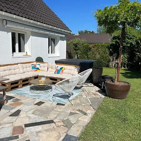 Lorenssia Entre Paris Et Avec Jacuzzi Lesigny (Seine-et-Marne)